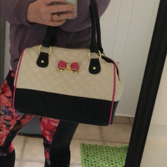 Betsey Johnson bag - Picture 7 of 7